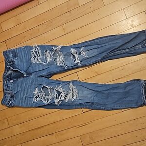 american eagle ripped jeans